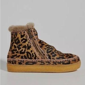 Laidback London Leopard Print Boot (NEW without box)